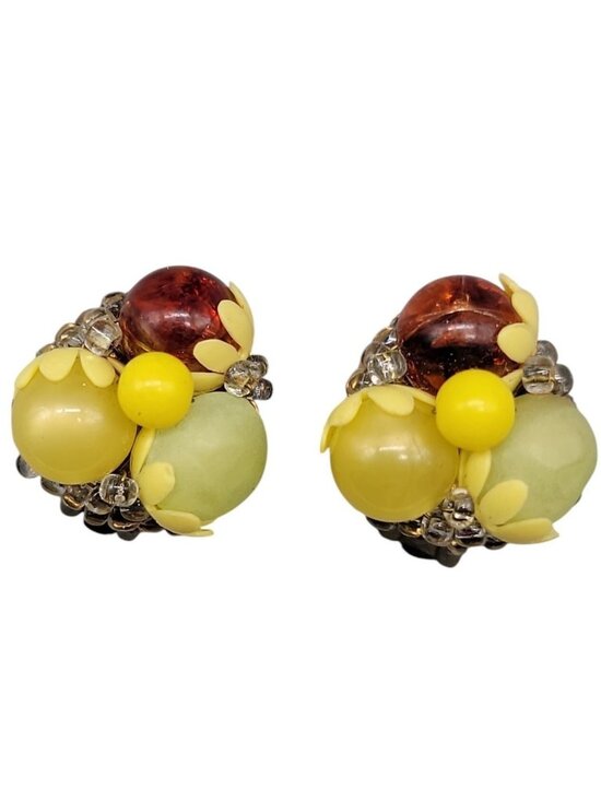 Unbranded Jewelry - Fruit Salad Clip On Earrings Vintage Lucite Cluster Beads Gold Tone Setting